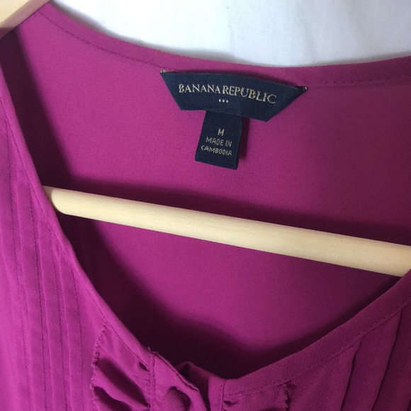 Banana Republic Button Down Blouse (3) - Picture 4 of 8